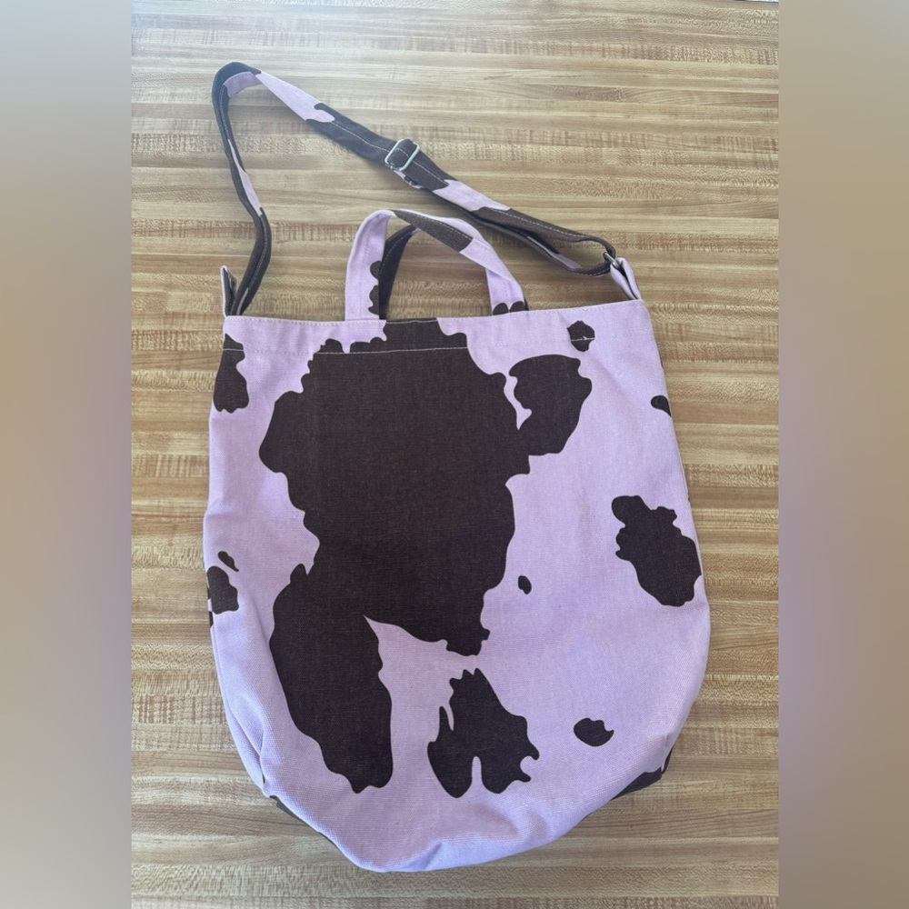BAGGU Lavender Cow Print Duck Bag